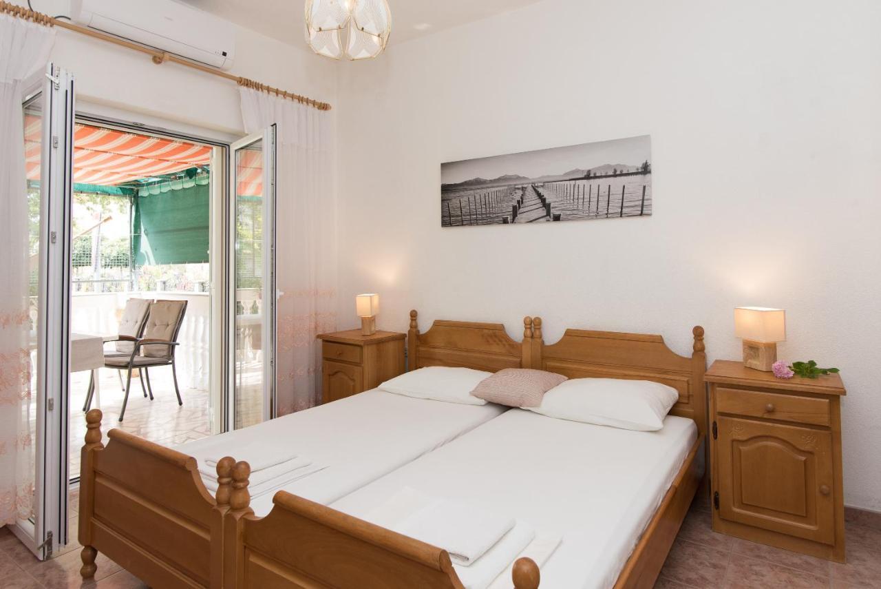 Topic Apartments Vodice Kültér fotó