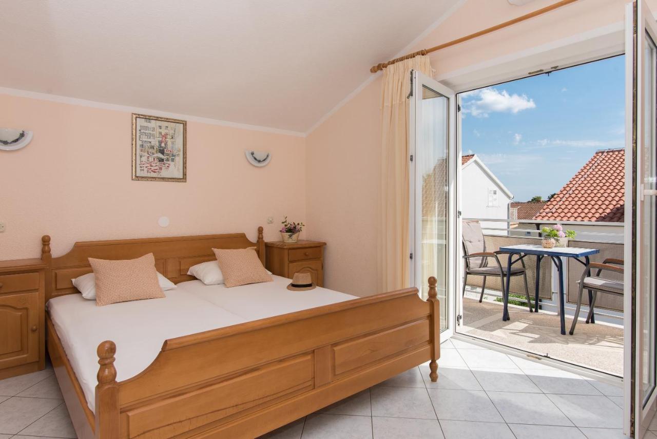 Topic Apartments Vodice Kültér fotó
