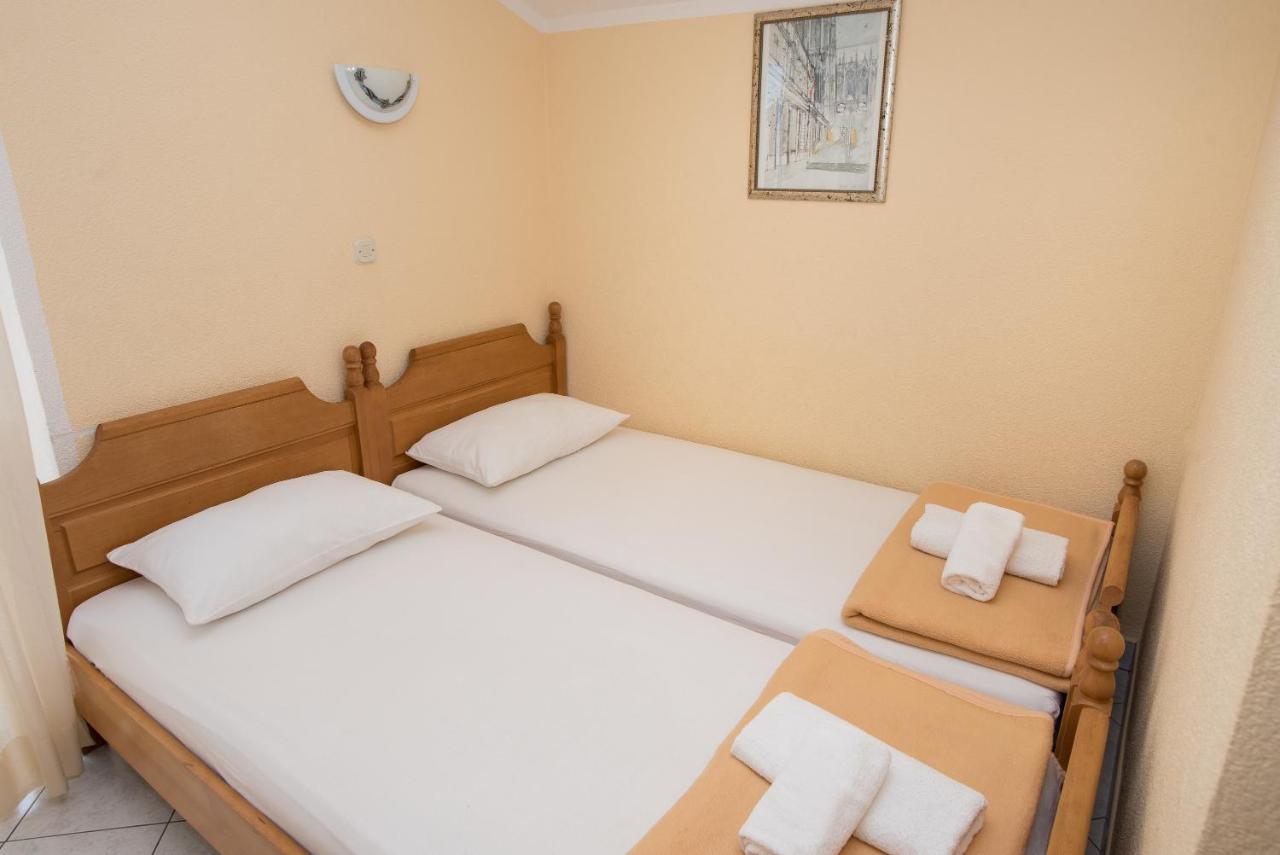 Topic Apartments Vodice Kültér fotó