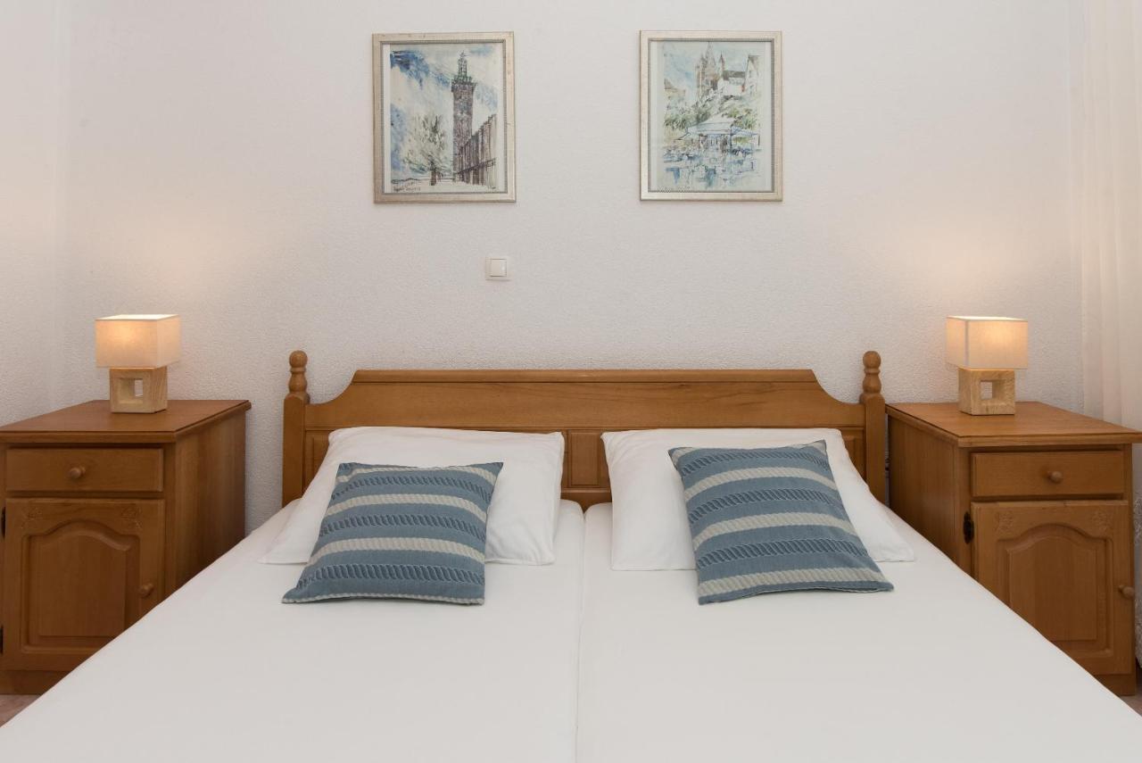 Topic Apartments Vodice Kültér fotó