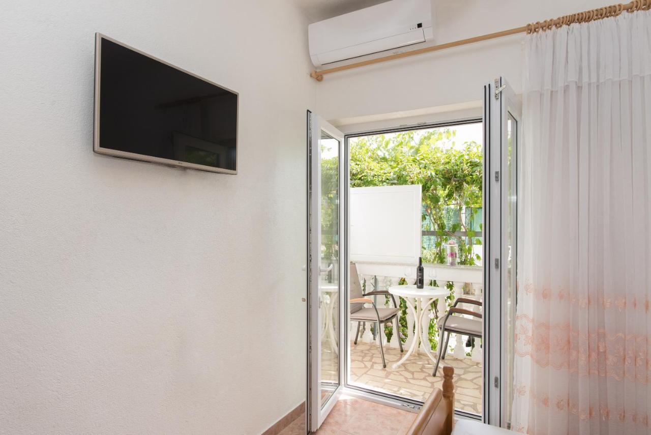 Topic Apartments Vodice Kültér fotó