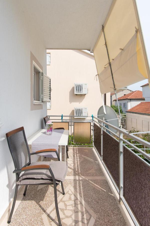Topic Apartments Vodice Kültér fotó