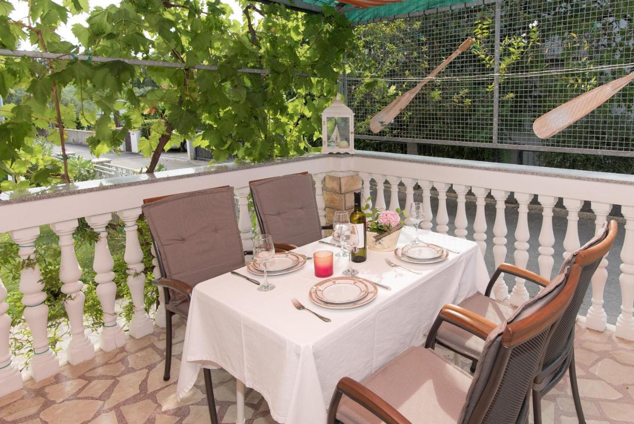 Topic Apartments Vodice Kültér fotó